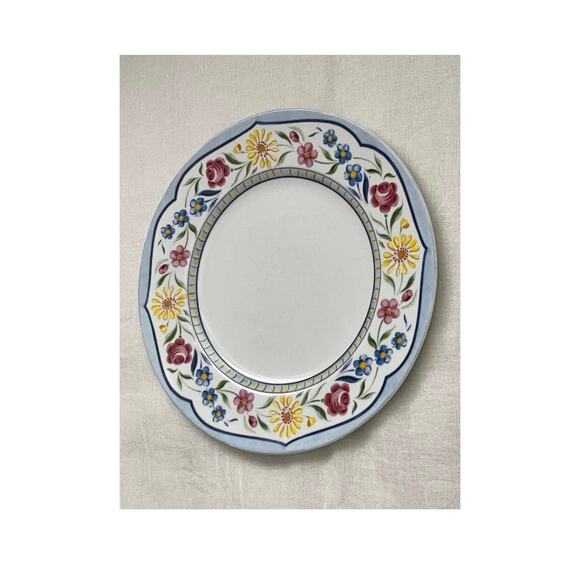 Coventry Genevieve International Dinner Plate 10 5/8" Diameter - Picture 2 of 7